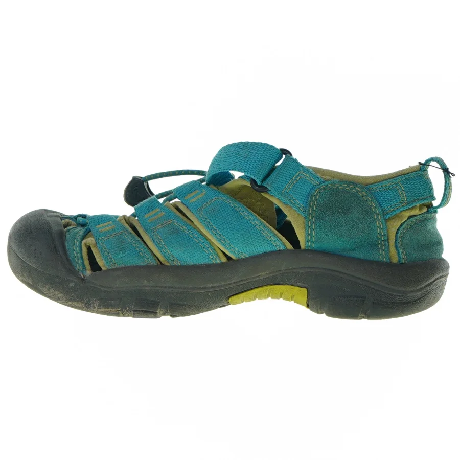 Sandaler fra Keen (str. 33)