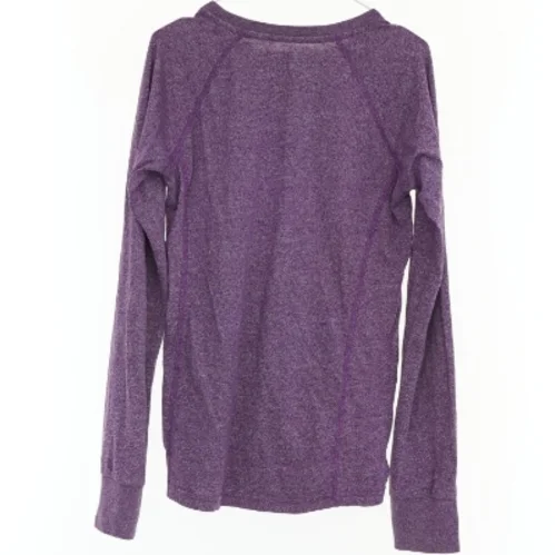 Bluse fra Hummel (str. 152 cm)