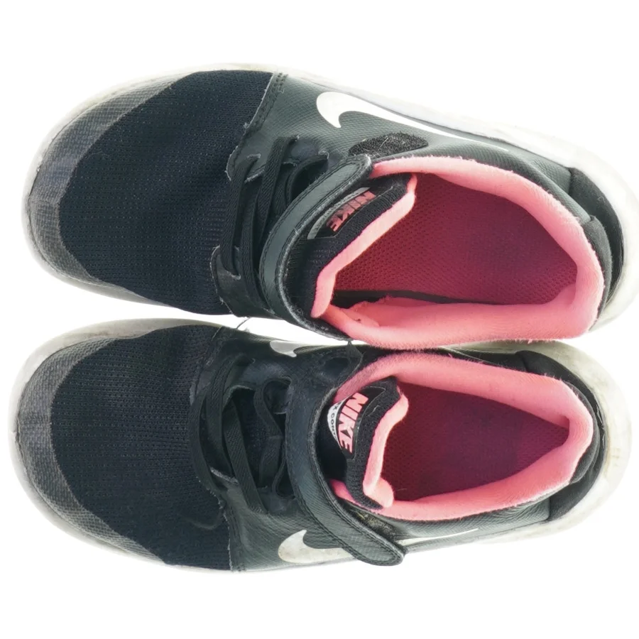 Sko fra Nike (str. 31)