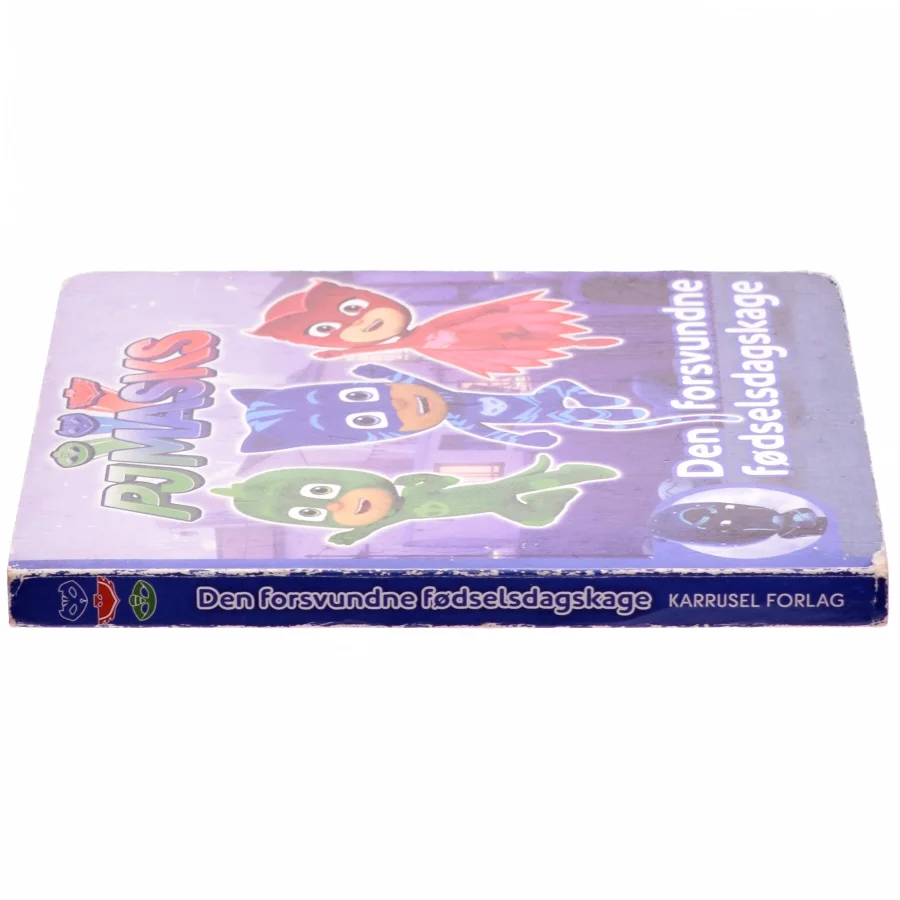 Den forsvundne fødselsdagskage, pyjamas heltene