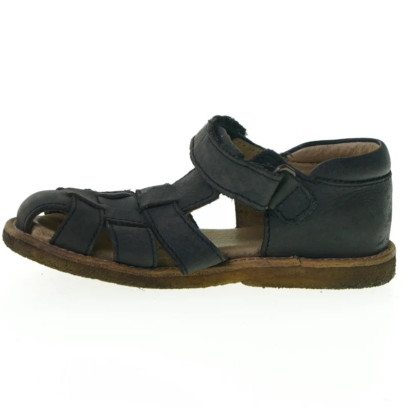 Sandaler fra Rap (str. 31)