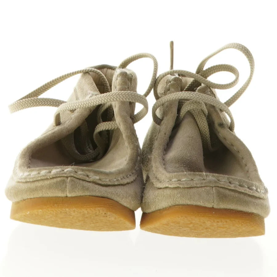 Brugte beige dame loafers fra Clarks Originals (str. 29)