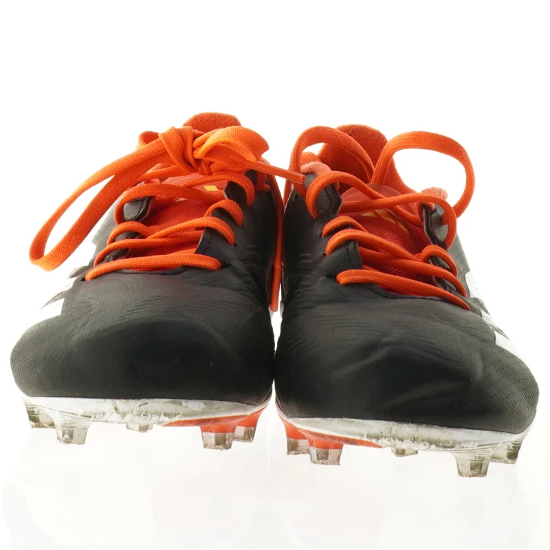 Fodboldstøvler fra Adidas (str. 35)