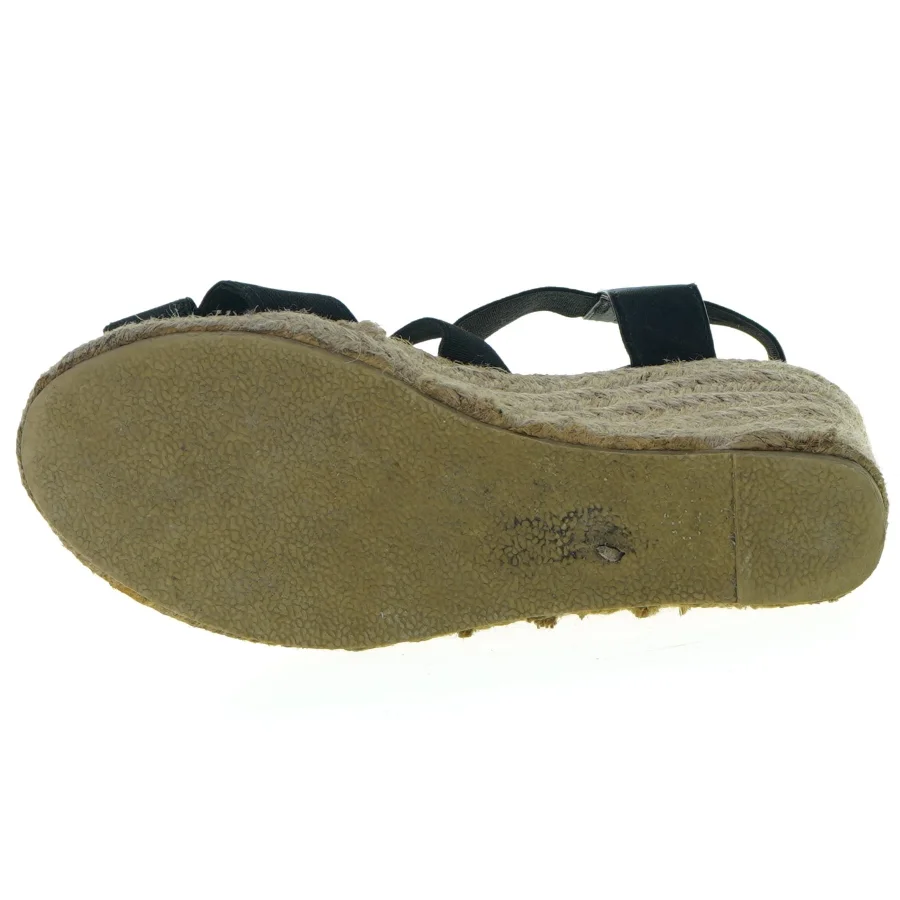 Sandaler med kilehæl fra Vrs (str. 36)