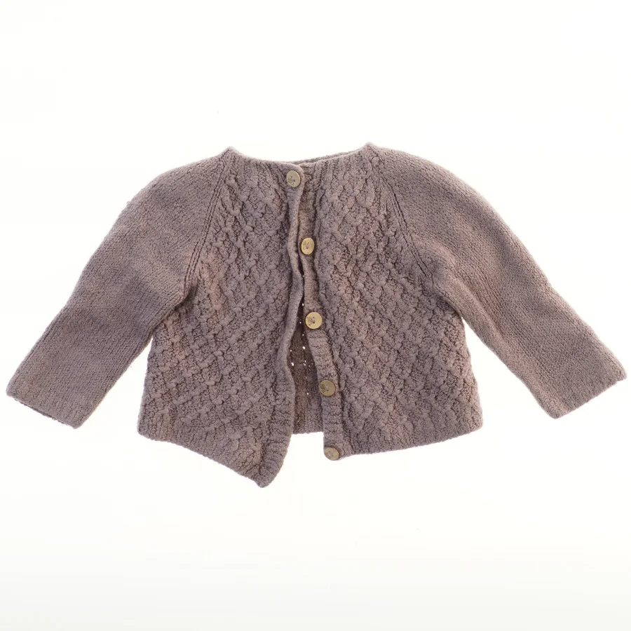 Strikket børnecardigan (str.  32x26 cm)
