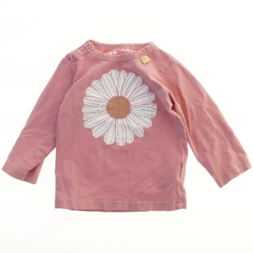 Langærmet bluse med blomsterprint fra Danefæ (str. 74)