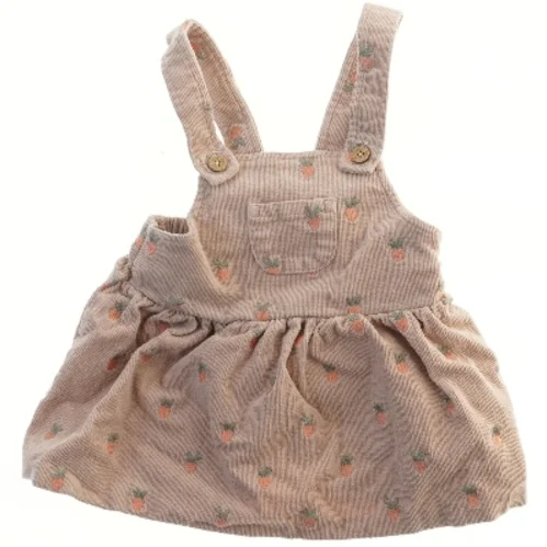 Børne nederdel med seler fra Lil atelier (str. 80)