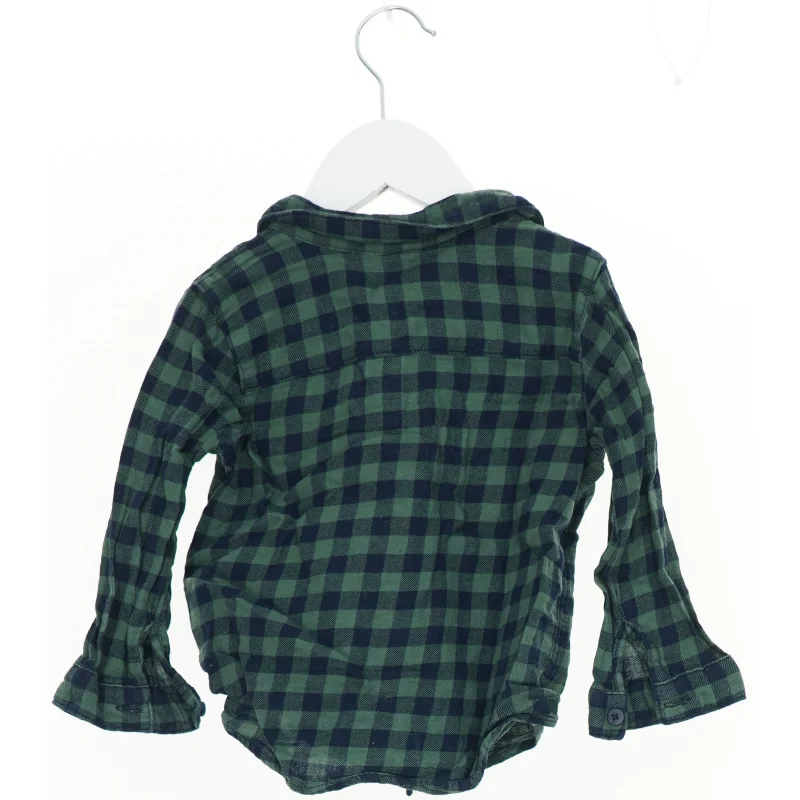 Grøn ternet skjorte til børn fra H&M (str. 86)