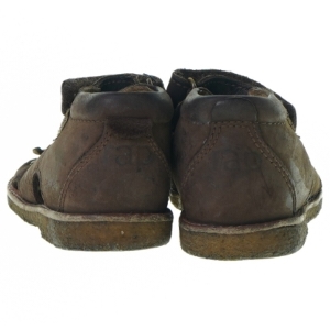 Sandaler fra Rap (str. 22)