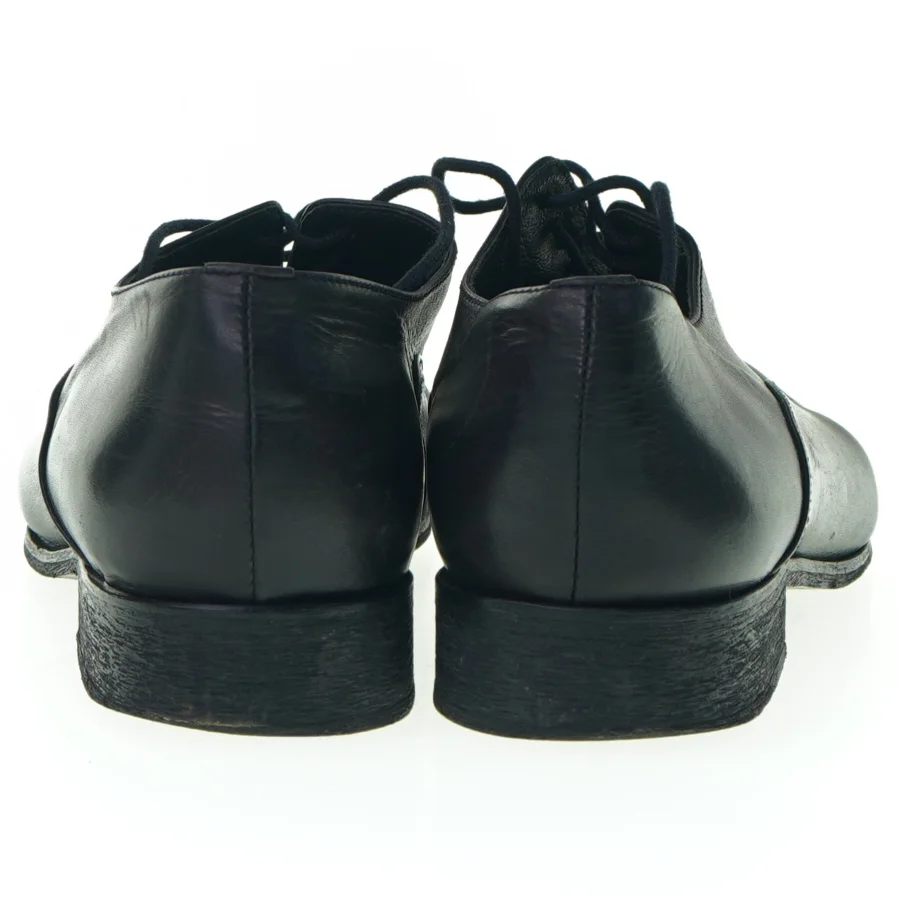 Sko fra Wonhundred (str. 39)