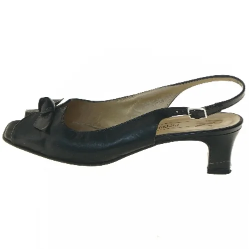 Sort Peter Kaiser slingback sko fra Peter Kaiser (str. 40 )