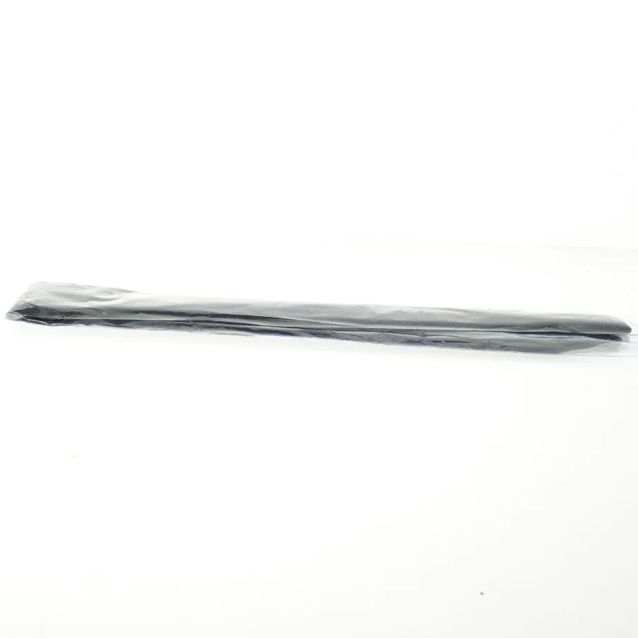 Marineblå slips fra Toye, Kenning & Spencer Ltd (str. 70 cm)