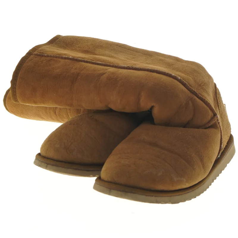 Brune vinterstøvler i størrelse 40 fra Koolaburra (str. 40 )