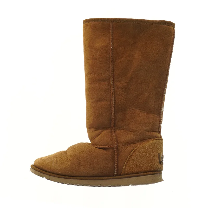 Brune vinterstøvler i størrelse 40 fra Koolaburra (str. 40 )