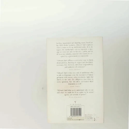 Representations of the intellectual : the 1993 Reith lectures af Edward W. Said (Bog)