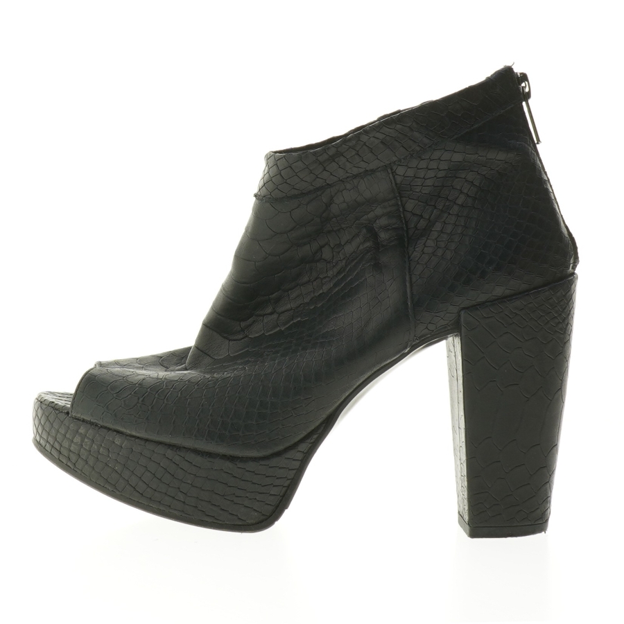 Sort ankelstøvletter med høj hæl fra Billi Bi (str. 38 )