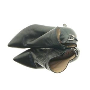 Sort ankelstøvle med hæl fra Unisa (str. 38 )