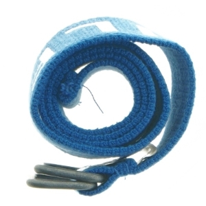 Blåt nylonbælte med metalspænde fra Tommy Hilfiger (str. 72 cm)