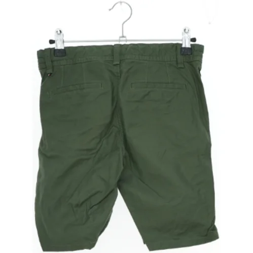 Grønne shorts fra Tommy Hilfiger (str. 140)