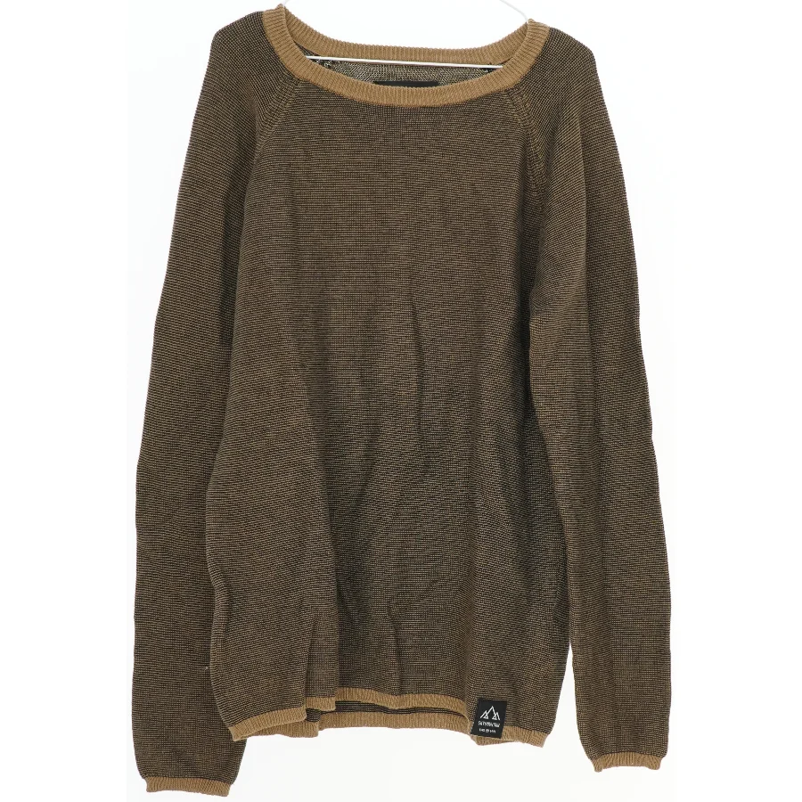 Striktrøje i brune nuancer fra DWG (str. 152)