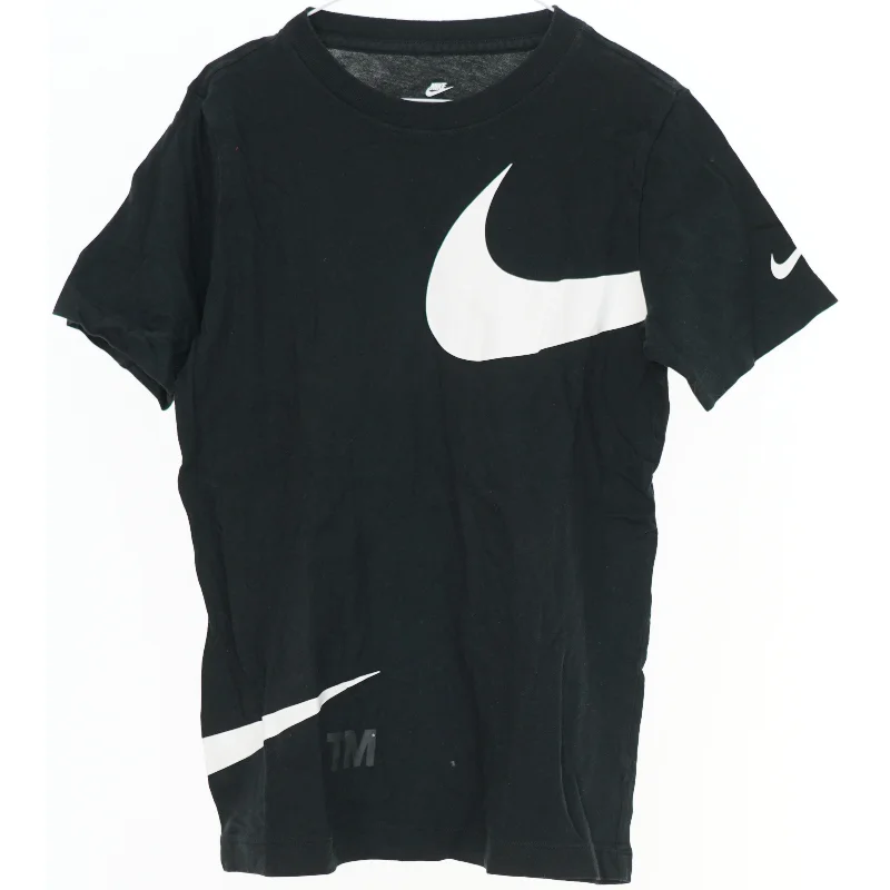 Sort Nike T-shirt fra Nike (str. M)