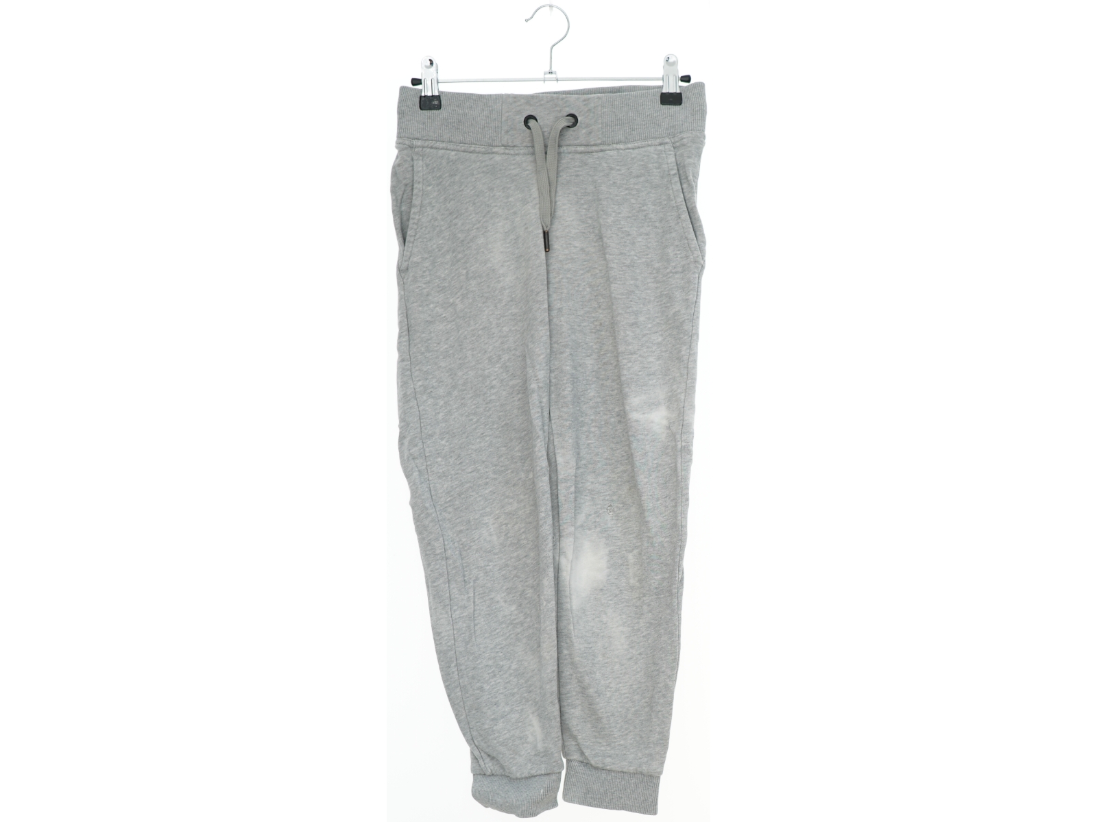 Grå sweatpants fra PeakPerformance (str. 140)