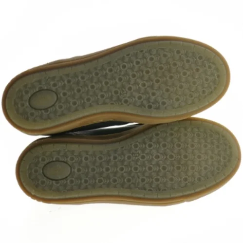 Snøresko med dobbelt velcro (str. 35 )