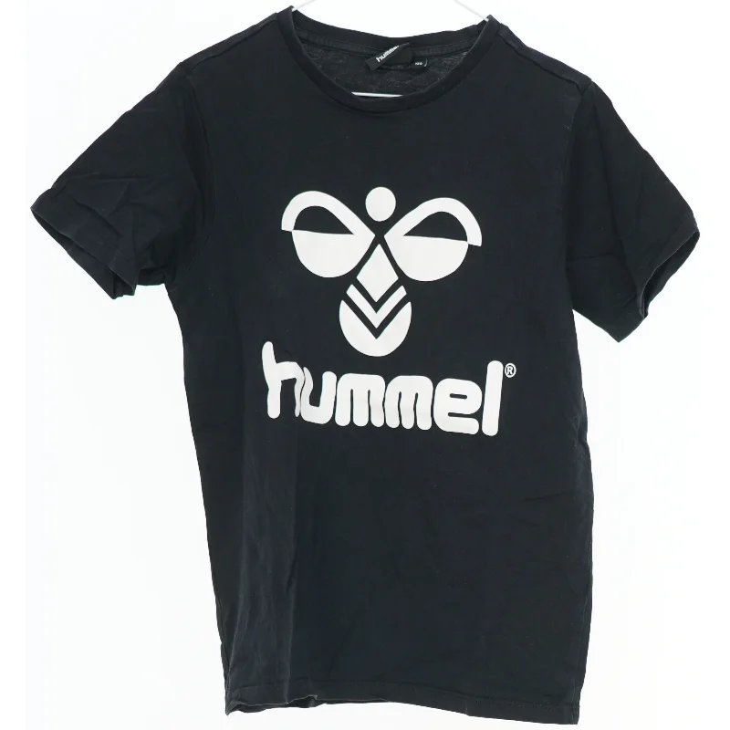Sort T-shirt med logo fra Hummel (str. 140)