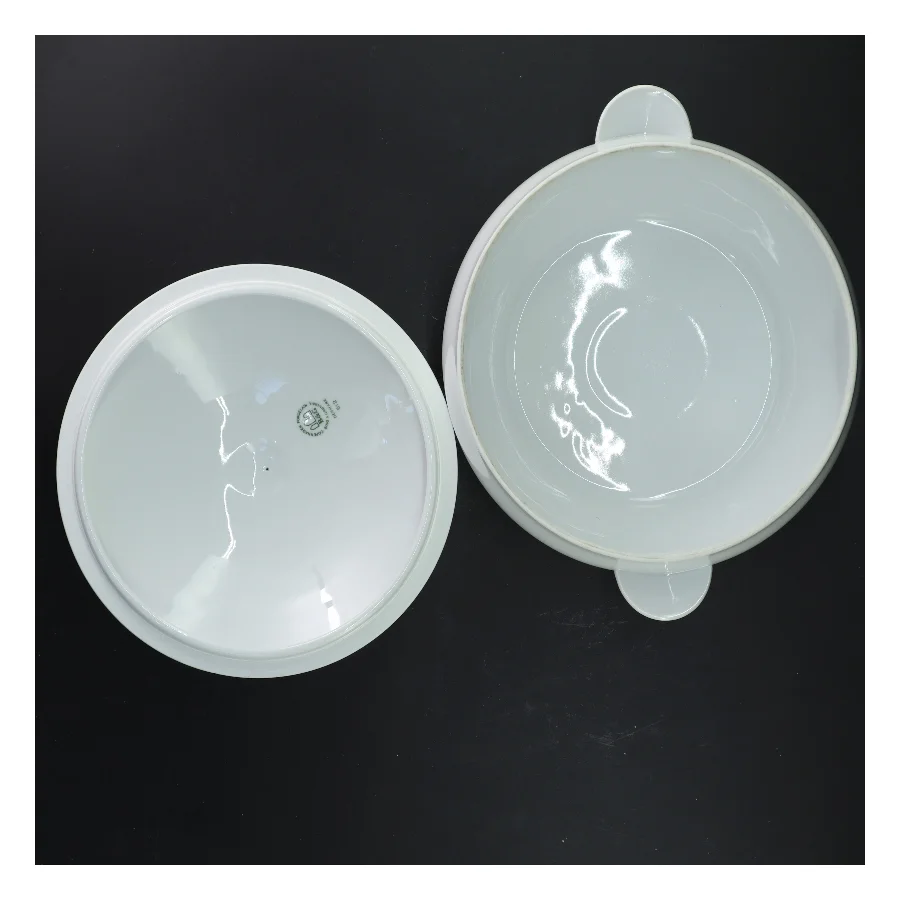 Porcelænsterrin med låg fra B&G (str. Ø 20x16 cm)