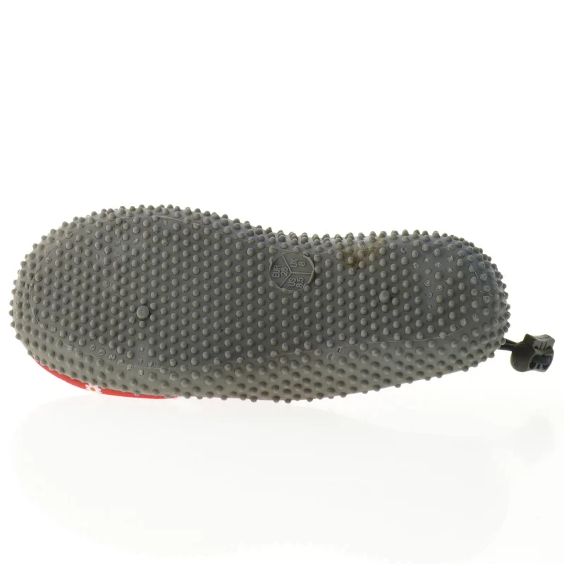 Badesko neopren med blomstermønster (str. 26)