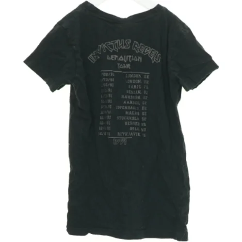 T-Shirt fra DWG (str. 128 cm)