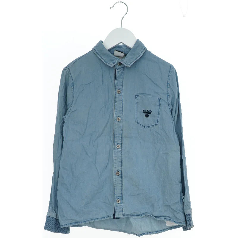  Skjorte fra Hummel (str. 128)