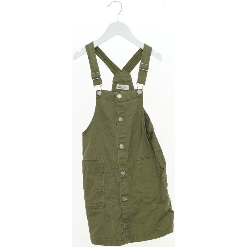 Kjole fra H&M (str. 140 cm)