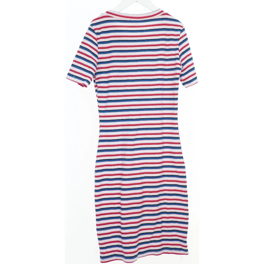 Stribet kjole med korte ærmer fra H&M (str. S)