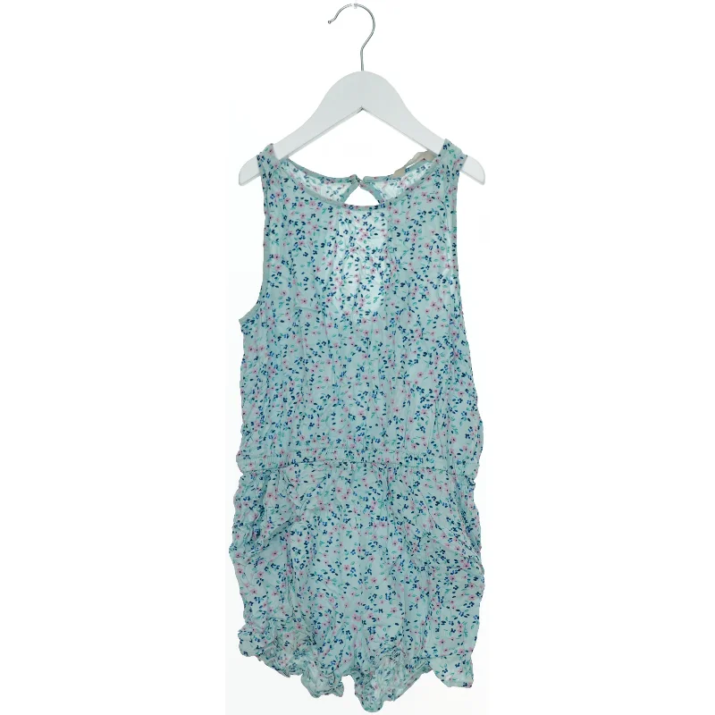 Sommerdragt med blomsterprint fra H&M (str. 140)