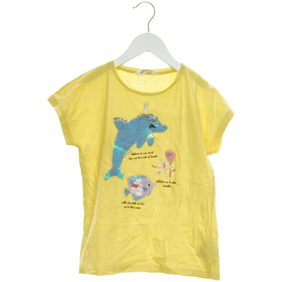 T-Shirt fra H&M (str. 140 cm)