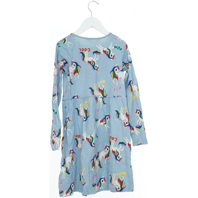 Kjole med enhjørningeprint fra H&M (str. 140)