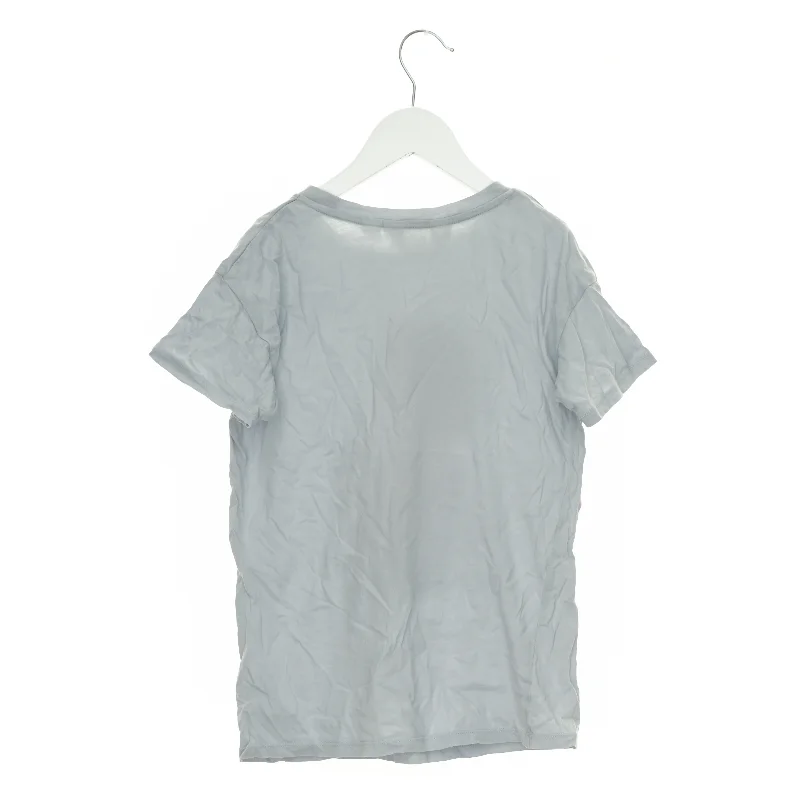 T-Shirt fra H&M (str. 134 cm)
