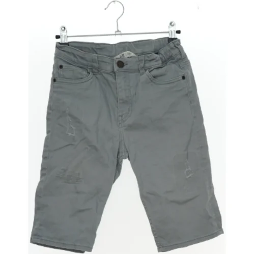 Jeans fra H&M (str. 152 cm)