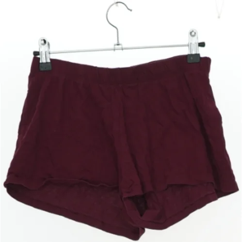 Shorts fra H&M (str. 164 cm)