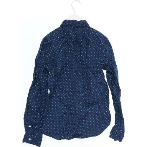 Prikket skjorte fra H&M (str. 140)