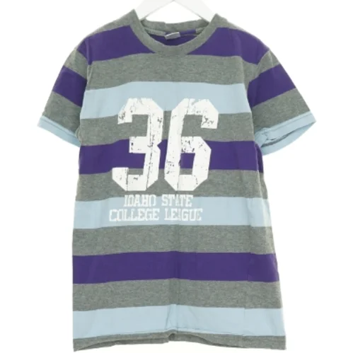 T-Shirt (str. 146 cm)