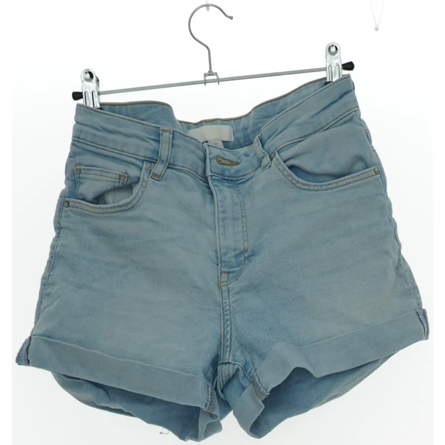 Shorts fra H&M (str. 164 cm)