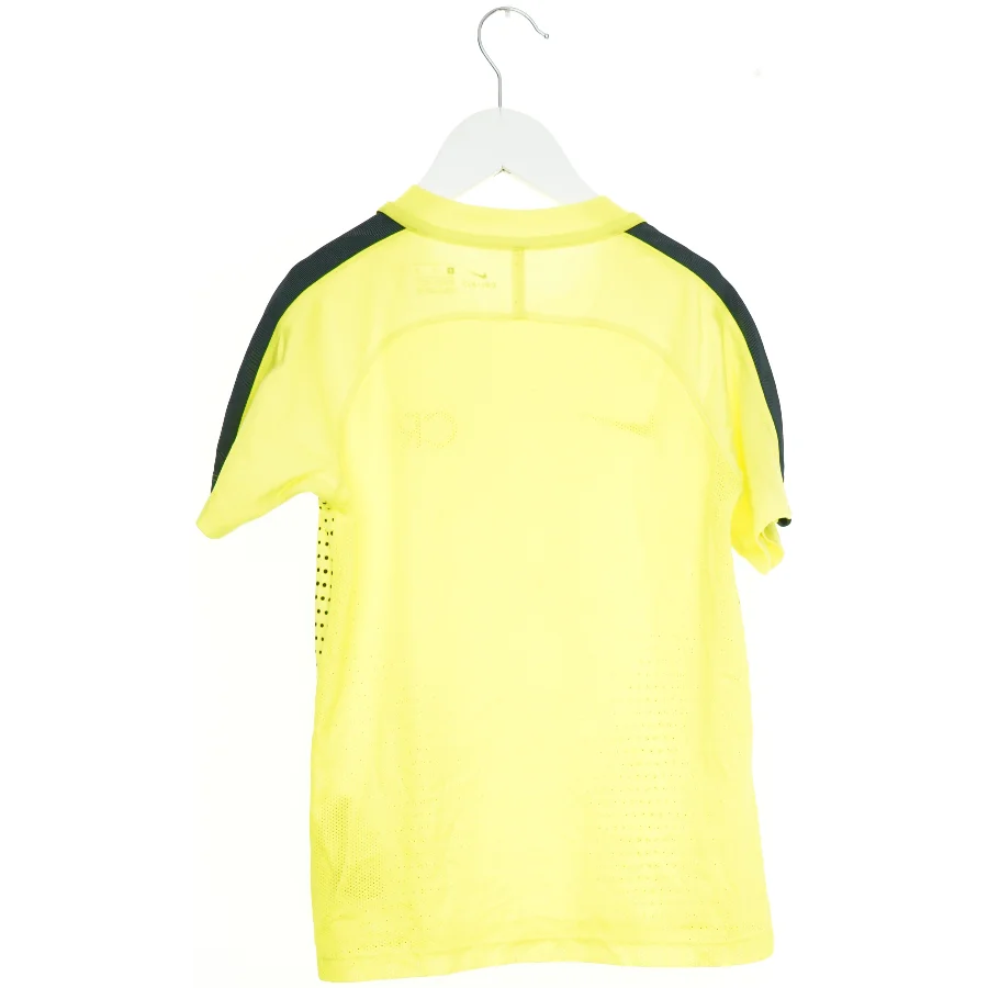 T-shirt med CR7 logo fra Nike (str. 134)