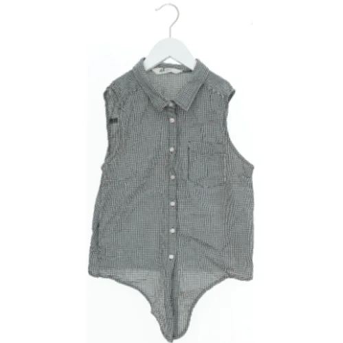 Ærmeløs bodystocking fra H&M (str. 170)