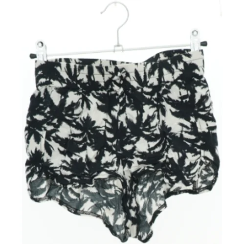Shorts fra H&M (str. 140 cm)