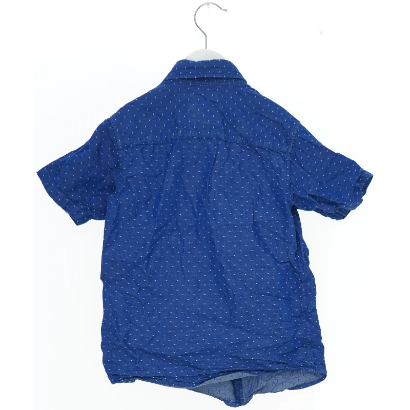 Kortærmet skjorte fra Jasper Conran (str. 134)