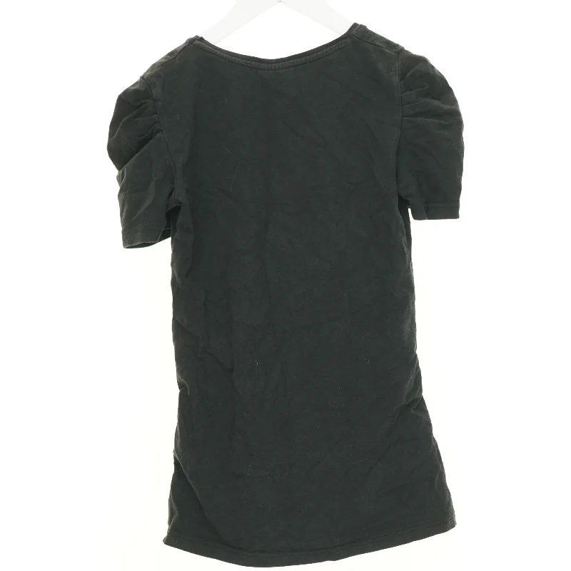 T-Shirt fra D-XEL (str. 164 cm)