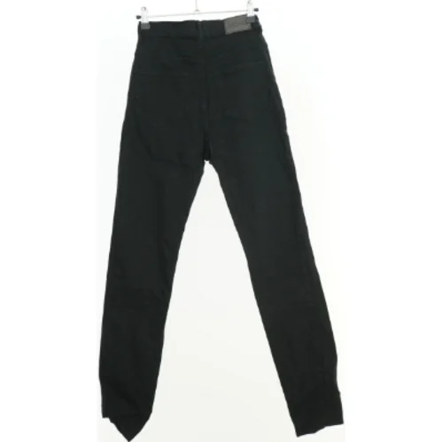 Jeans fra Monki (str. 164 cm)