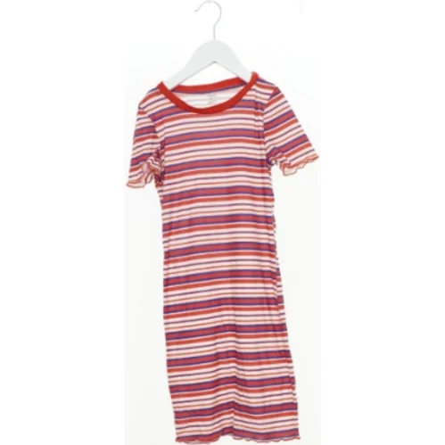 Kjole fra SHEIN (str. 122 cm)